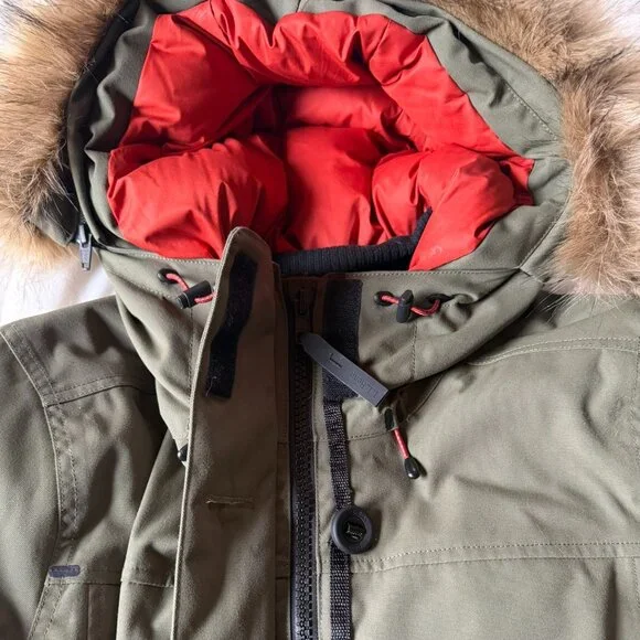 L.L. Bean Maine Mountain Jacket in Kelp Green - Picture 7 of 10